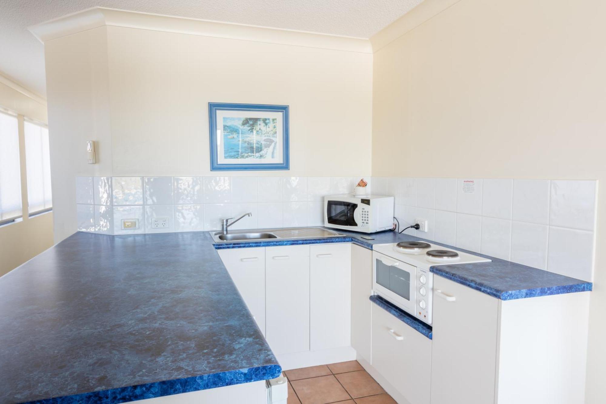 Belaire Place Motel Apartments Caloundra Bilik gambar
