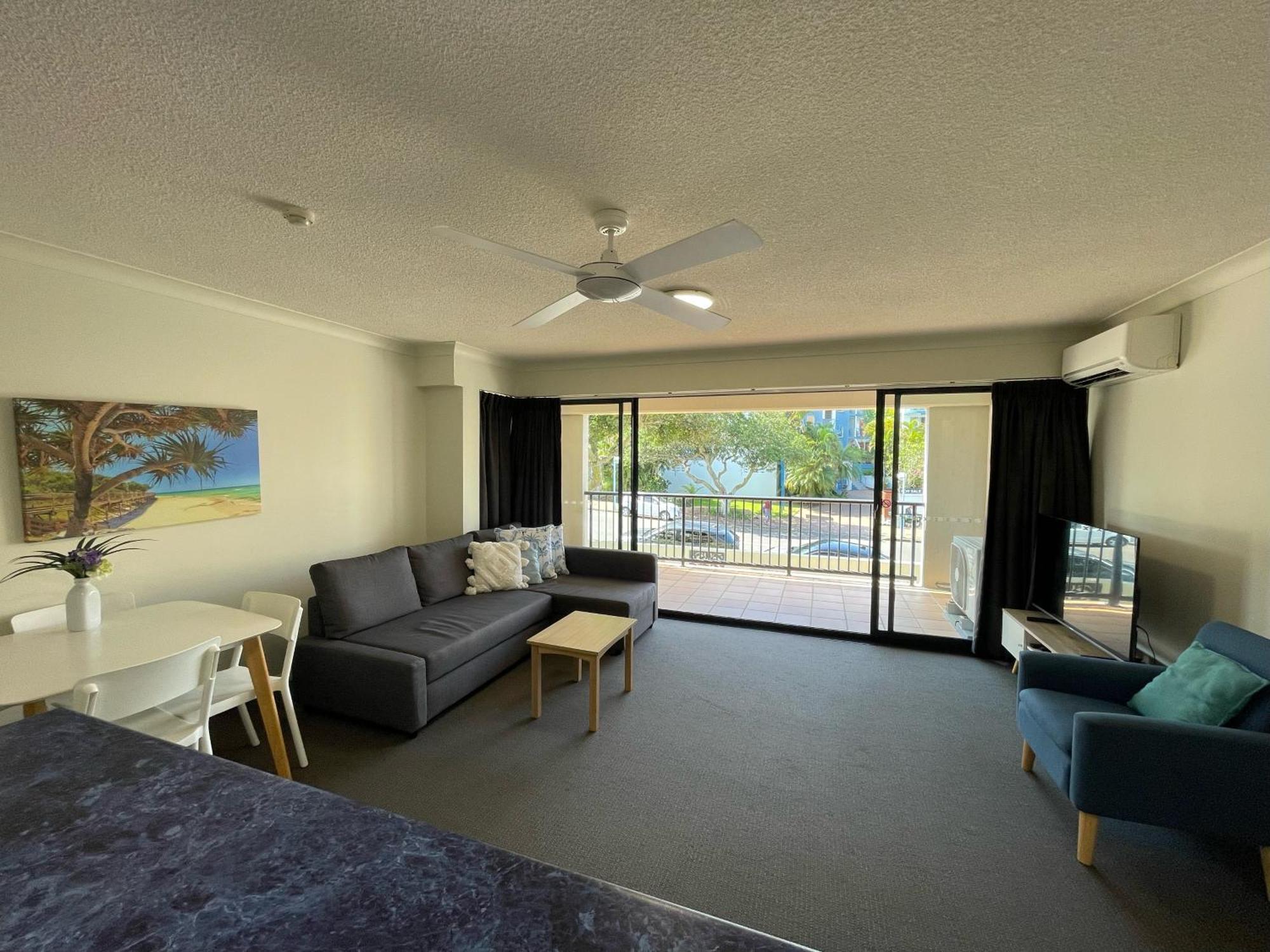 Belaire Place Motel Apartments Caloundra Luaran gambar