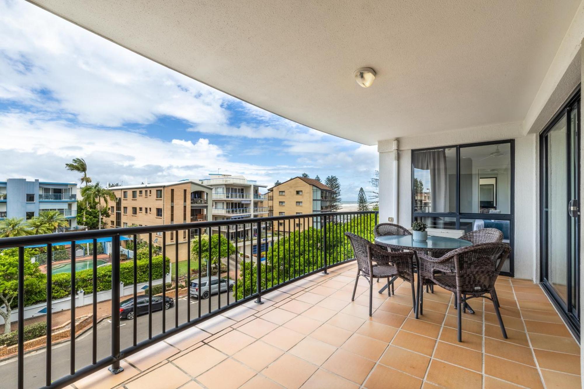 Belaire Place Motel Apartments Caloundra Luaran gambar