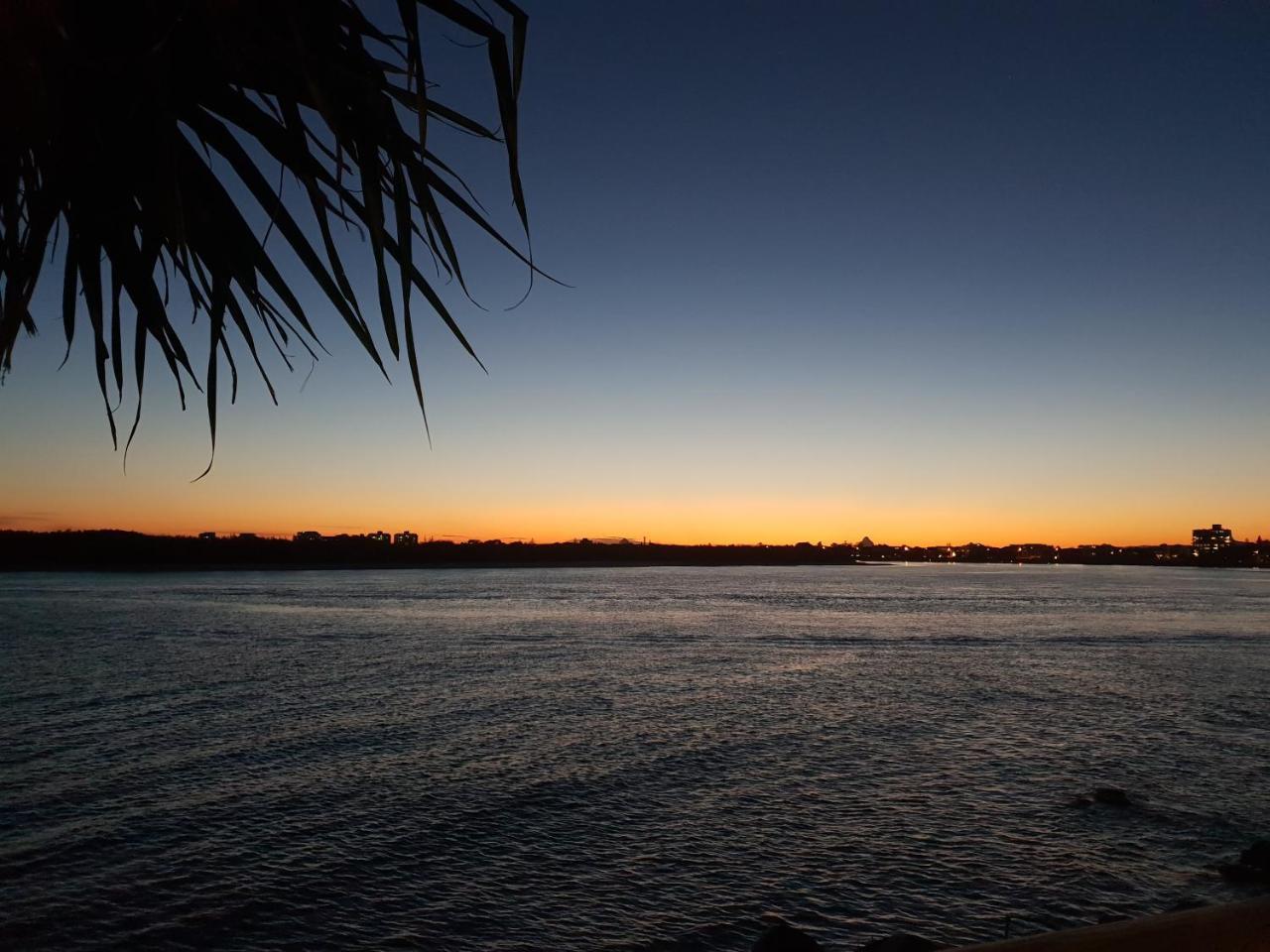 Belaire Place Motel Apartments Caloundra Luaran gambar