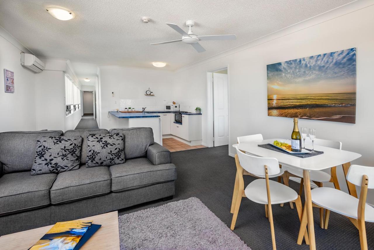 Belaire Place Motel Apartments Caloundra Luaran gambar