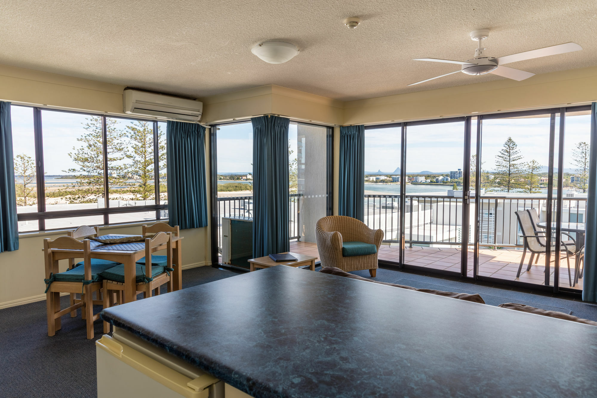 Belaire Place Motel Apartments Caloundra Luaran gambar